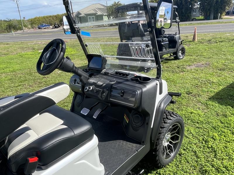 Dashboard interior of 2025 Evolution D5-Maverick 6 Plus Texas White electric golf cart