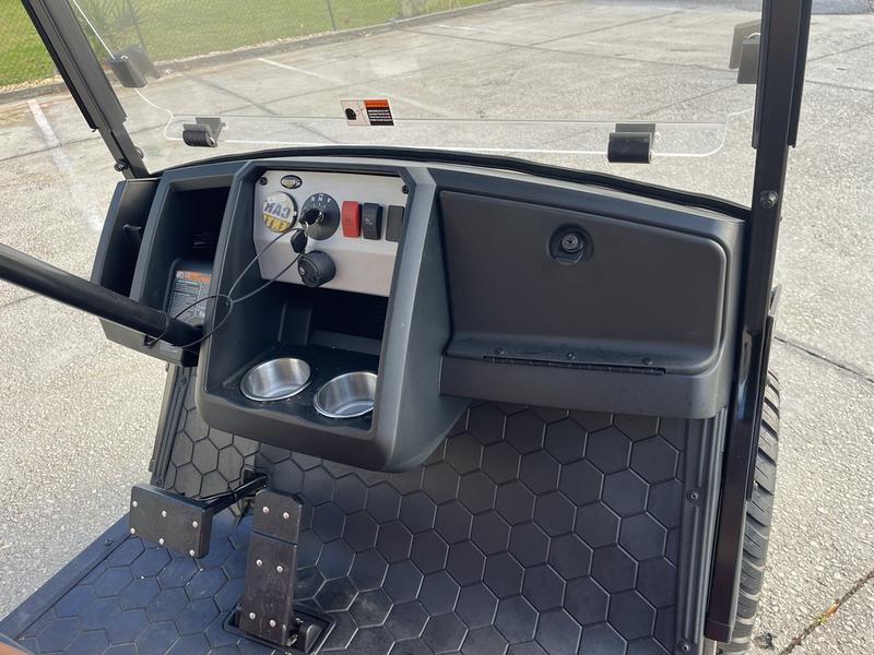 Dashboard and control panel of 2025 E-Z-GO Express 6 ELiTE Lithium Inferno Red in Los Angeles California